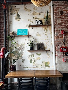 Hatch beaker + burr place picture