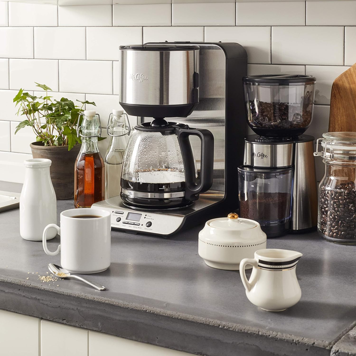 Mr. Coffee Automatic Burr Mill Coffee Grinder with 18 Custom Grinders Silver